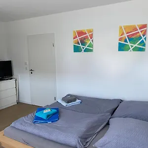 Messezimmer Nahe Der Düsseldorfer Messe Mit Eigenem Eingang Und Gratis Minibar Gasthof