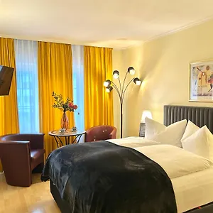3* Hotel The Soho Altstadt Hotel